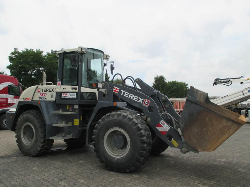 Погрузчик терекс. Terex tl260. Фронтальный погрузчик Терекс 150. Фронтальный погрузчик Terex TL 150. Terex tl100.